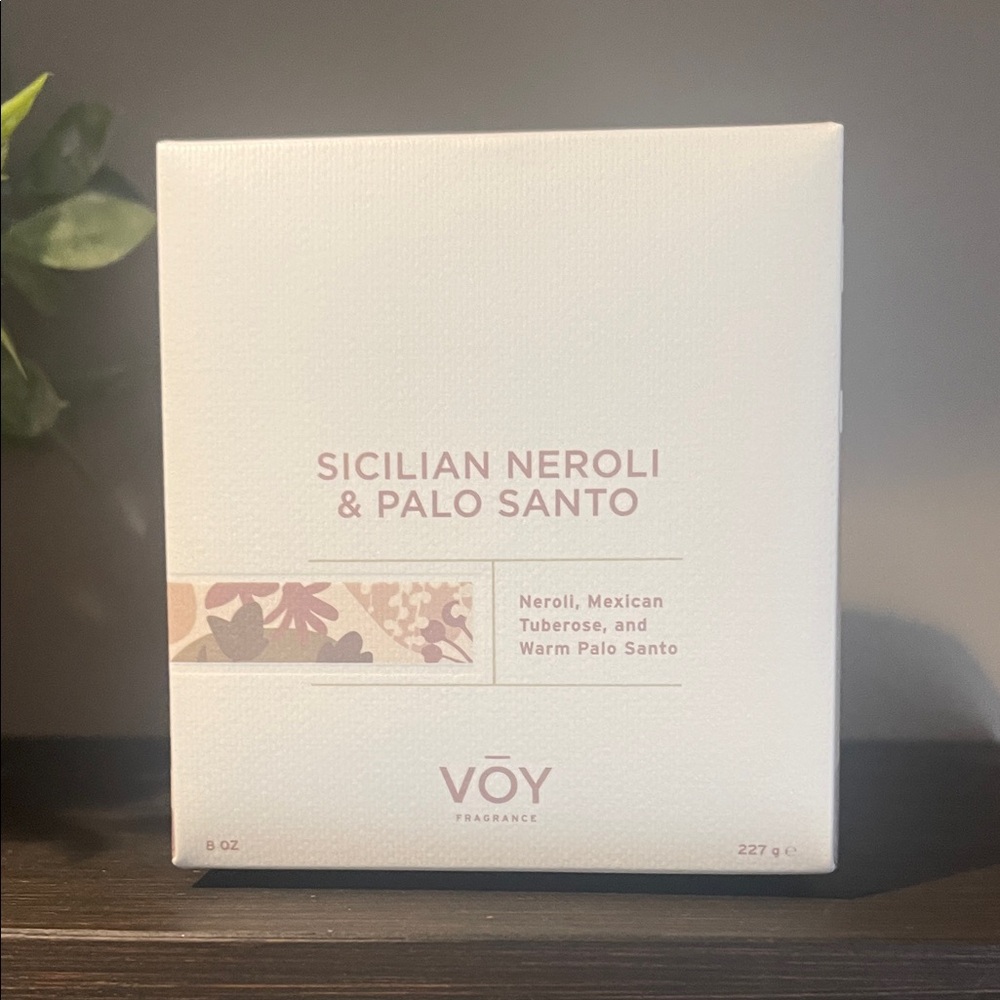 Voy Candle Sicilian Neroli & Palo Santo